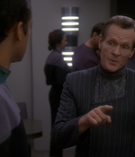 STAR_TREK_DEEP_SPACE_NINE_-_E7X16_INTER_ARMA_ENIM_SILENT_LEGES_0370.jpg