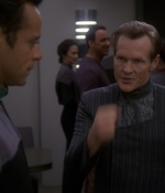 STAR_TREK_DEEP_SPACE_NINE_-_E7X16_INTER_ARMA_ENIM_SILENT_LEGES_0385.jpg