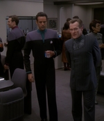 STAR_TREK_DEEP_SPACE_NINE_-_E7X16_INTER_ARMA_ENIM_SILENT_LEGES_0445.jpg