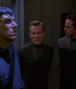 STAR_TREK_DEEP_SPACE_NINE_-_E7X16_INTER_ARMA_ENIM_SILENT_LEGES_0510.jpg