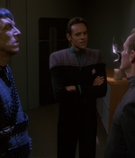 STAR_TREK_DEEP_SPACE_NINE_-_E7X16_INTER_ARMA_ENIM_SILENT_LEGES_0578.jpg