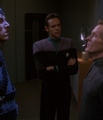 STAR_TREK_DEEP_SPACE_NINE_-_E7X16_INTER_ARMA_ENIM_SILENT_LEGES_0599.jpg