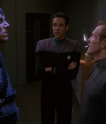 STAR_TREK_DEEP_SPACE_NINE_-_E7X16_INTER_ARMA_ENIM_SILENT_LEGES_0609.jpg