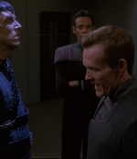STAR_TREK_DEEP_SPACE_NINE_-_E7X16_INTER_ARMA_ENIM_SILENT_LEGES_0616.jpg