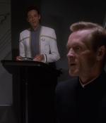 STAR_TREK_DEEP_SPACE_NINE_-_E7X16_INTER_ARMA_ENIM_SILENT_LEGES_0747.jpg