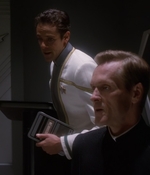 STAR_TREK_DEEP_SPACE_NINE_-_E7X16_INTER_ARMA_ENIM_SILENT_LEGES_0756.jpg