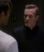 STAR_TREK_DEEP_SPACE_NINE_-_E7X16_INTER_ARMA_ENIM_SILENT_LEGES_0816.jpg