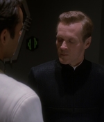 STAR_TREK_DEEP_SPACE_NINE_-_E7X16_INTER_ARMA_ENIM_SILENT_LEGES_0819.jpg