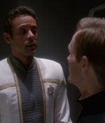 STAR_TREK_DEEP_SPACE_NINE_-_E7X16_INTER_ARMA_ENIM_SILENT_LEGES_0825.jpg