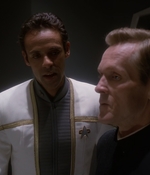 STAR_TREK_DEEP_SPACE_NINE_-_E7X16_INTER_ARMA_ENIM_SILENT_LEGES_0858.jpg