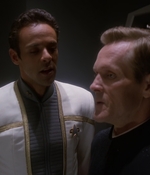 STAR_TREK_DEEP_SPACE_NINE_-_E7X16_INTER_ARMA_ENIM_SILENT_LEGES_0912.jpg