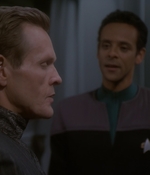 STAR_TREK_DEEP_SPACE_NINE_-_E7X16_INTER_ARMA_ENIM_SILENT_LEGES_0977.jpg