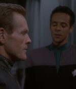 STAR_TREK_DEEP_SPACE_NINE_-_E7X16_INTER_ARMA_ENIM_SILENT_LEGES_0981.jpg
