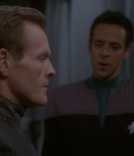 STAR_TREK_DEEP_SPACE_NINE_-_E7X16_INTER_ARMA_ENIM_SILENT_LEGES_0982.jpg