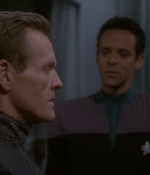 STAR_TREK_DEEP_SPACE_NINE_-_E7X16_INTER_ARMA_ENIM_SILENT_LEGES_1006.jpg