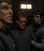 STAR_TREK_DEEP_SPACE_NINE_-_E7X16_INTER_ARMA_ENIM_SILENT_LEGES_1215.jpg