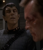 STAR_TREK_DEEP_SPACE_NINE_-_E7X16_INTER_ARMA_ENIM_SILENT_LEGES_1221.jpg