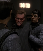 STAR_TREK_DEEP_SPACE_NINE_-_E7X16_INTER_ARMA_ENIM_SILENT_LEGES_1244.jpg