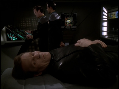 STAR_TREK_DEEP_SPACE_NINE_-_E723_EXTREME_MEASURES_0138.jpg