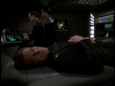 STAR_TREK_DEEP_SPACE_NINE_-_E723_EXTREME_MEASURES_0141.jpg