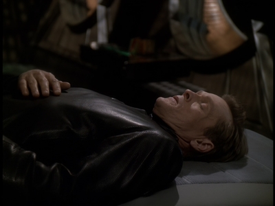 STAR_TREK_DEEP_SPACE_NINE_-_E723_EXTREME_MEASURES_0152.jpg