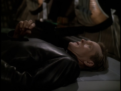 STAR_TREK_DEEP_SPACE_NINE_-_E723_EXTREME_MEASURES_0156.jpg