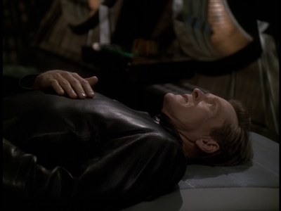 STAR_TREK_DEEP_SPACE_NINE_-_E723_EXTREME_MEASURES_0166.jpg