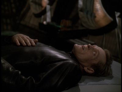 STAR_TREK_DEEP_SPACE_NINE_-_E723_EXTREME_MEASURES_0172.jpg