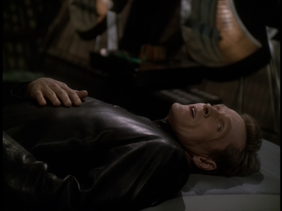 STAR_TREK_DEEP_SPACE_NINE_-_E723_EXTREME_MEASURES_0173.jpg