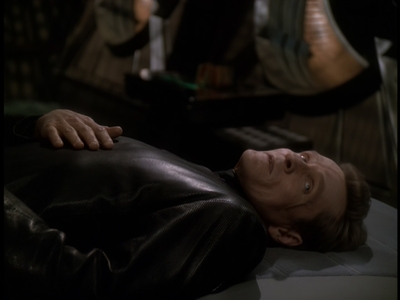STAR_TREK_DEEP_SPACE_NINE_-_E723_EXTREME_MEASURES_0178.jpg