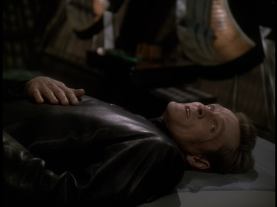 STAR_TREK_DEEP_SPACE_NINE_-_E723_EXTREME_MEASURES_0181.jpg