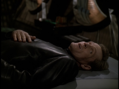 STAR_TREK_DEEP_SPACE_NINE_-_E723_EXTREME_MEASURES_0202.jpg