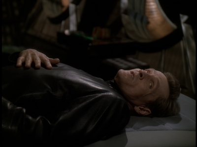 STAR_TREK_DEEP_SPACE_NINE_-_E723_EXTREME_MEASURES_0204.jpg