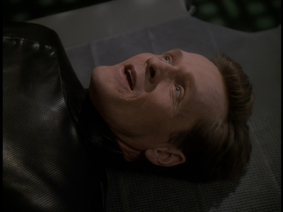 STAR_TREK_DEEP_SPACE_NINE_-_E723_EXTREME_MEASURES_0217.jpg