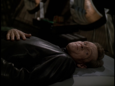 STAR_TREK_DEEP_SPACE_NINE_-_E723_EXTREME_MEASURES_0252.jpg