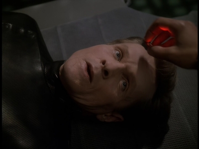 STAR_TREK_DEEP_SPACE_NINE_-_E723_EXTREME_MEASURES_0271.jpg