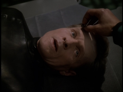 STAR_TREK_DEEP_SPACE_NINE_-_E723_EXTREME_MEASURES_0272.jpg
