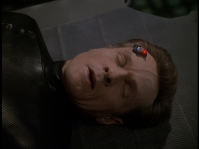 STAR_TREK_DEEP_SPACE_NINE_-_E723_EXTREME_MEASURES_0278.jpg