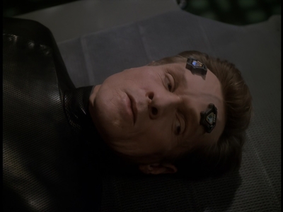 STAR_TREK_DEEP_SPACE_NINE_-_E723_EXTREME_MEASURES_0287.jpg