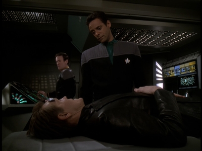 STAR_TREK_DEEP_SPACE_NINE_-_E723_EXTREME_MEASURES_0291.jpg