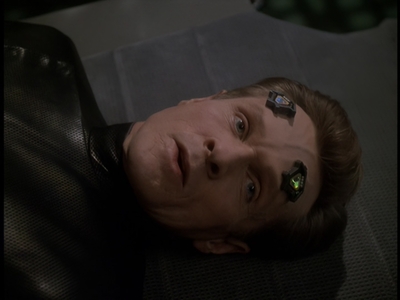 STAR_TREK_DEEP_SPACE_NINE_-_E723_EXTREME_MEASURES_0312.jpg