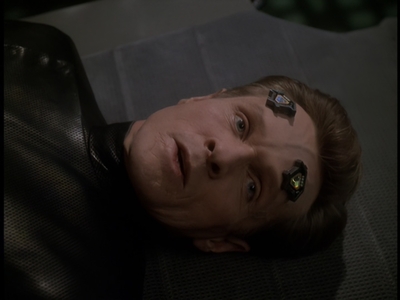 STAR_TREK_DEEP_SPACE_NINE_-_E723_EXTREME_MEASURES_0313.jpg
