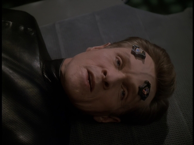 STAR_TREK_DEEP_SPACE_NINE_-_E723_EXTREME_MEASURES_0317.jpg