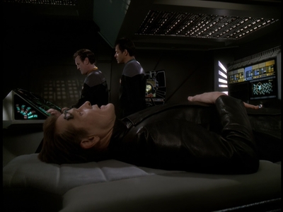 STAR_TREK_DEEP_SPACE_NINE_-_E723_EXTREME_MEASURES_0342.jpg