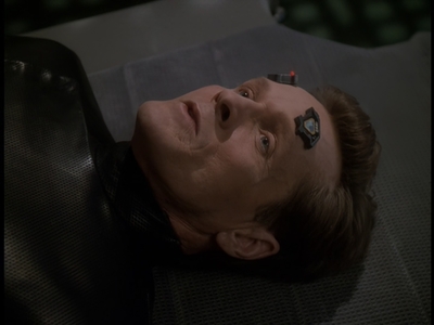 STAR_TREK_DEEP_SPACE_NINE_-_E723_EXTREME_MEASURES_0350.jpg