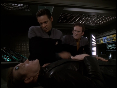 STAR_TREK_DEEP_SPACE_NINE_-_E723_EXTREME_MEASURES_0396.jpg