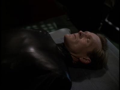 STAR_TREK_DEEP_SPACE_NINE_-_E723_EXTREME_MEASURES_0402.jpg