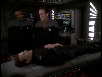 STAR_TREK_DEEP_SPACE_NINE_-_E723_EXTREME_MEASURES_0422.jpg