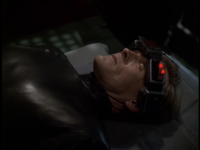 STAR_TREK_DEEP_SPACE_NINE_-_E723_EXTREME_MEASURES_0454.jpg