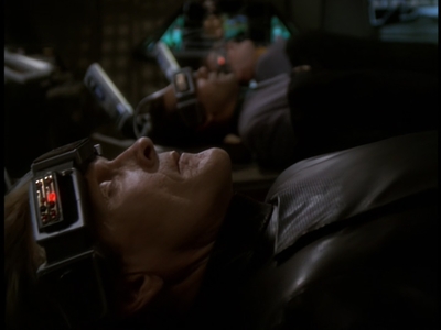 STAR_TREK_DEEP_SPACE_NINE_-_E723_EXTREME_MEASURES_0460.jpg